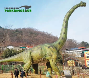 Statue de dinosaure jurassique